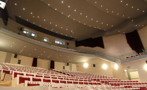 auditorium – auditorium paris – auditorium de paris – un auditorium – auditorium architecture – grand auditorium – amphitheatre architecture – osmoz mobilier & aménagement de bureau