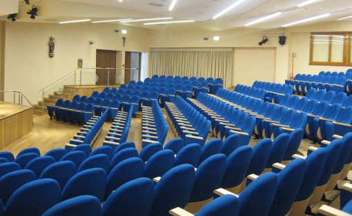 auditorium – auditorium paris – auditorium de paris – un auditorium – auditorium architecture – grand auditorium – amphitheatre architecture – osmoz mobilier & aménagement de bureau